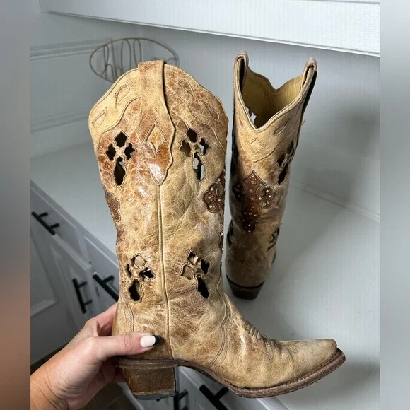 Corral Boots Women’s 6M Tan Distressed Leather Cross Cutout Western Cowboy Boots - Picture 7 of 9